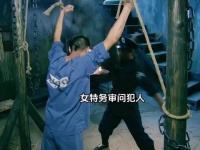 女子：值？来人啊先打的他妈妈都不认识他，不要打死了