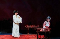 万千气象，打卡成都｜舞美如画音乐如诗，文华奖参评剧目《牡丹亭》成都“首秀”
