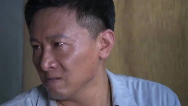 办完事儿开始琢磨了,办事儿没见你停下啊!你是一手货吗?就要别人一手货