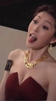 这舌头真好看，洗起来滑滑嫩嫩的！