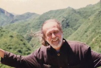 新晋诺贝尔文学奖得主拉斯洛，他是中国文化迷！