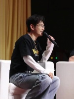 黄晓明回忆闹太套抑郁经历，称曾被狗嘲笑