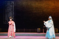 七位一级演员为青年人配演，淮剧《满庭芳》首演