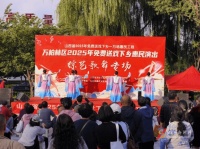 太原万柏林区：好戏连台润民心 笑语满园聚温情