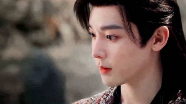 入青云:听到她说成婚,纪伯宰除了开心就是紧张,但她说这是演戏