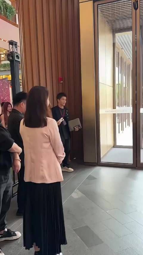 赵露思比你好的真快啊