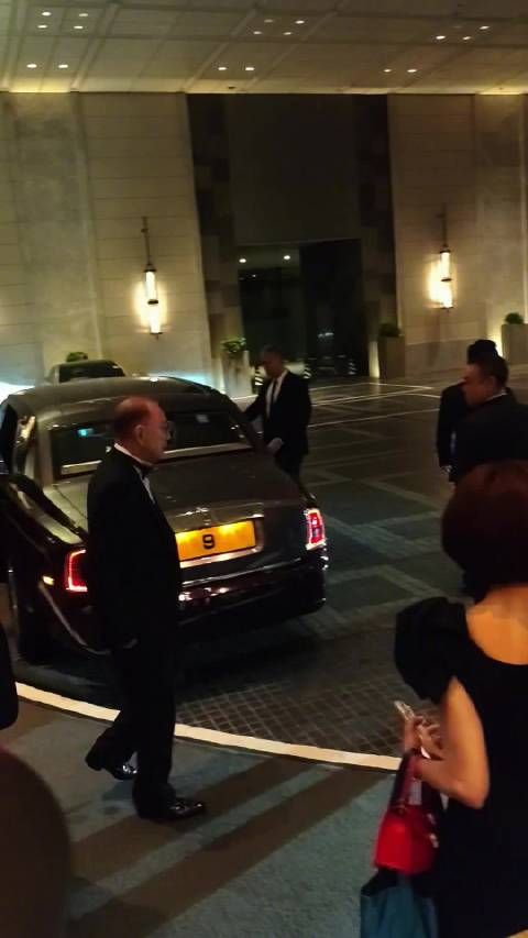 杨受成曾1300万港元投得9号车牌