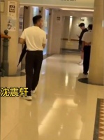 香港明星探班许绍雄,不得不说欢喜哥的江湖地位还是德高望重的