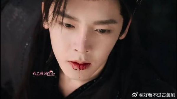 明意大概也没想到纪伯宰是真的爱她,哪怕s也要签下契约