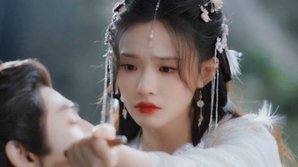 唐俪辞重伤垂危阿谁割血相救