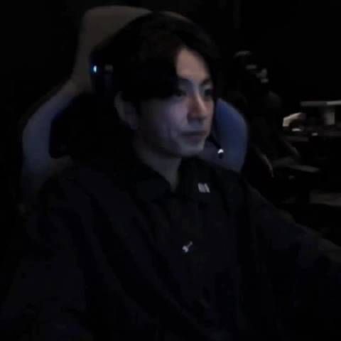 笑亖 好官方的声音 差点以为是AI的程度