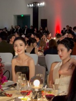 啊啊啊啊啊就这样在对视里幸福得晕过去