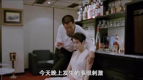 张敏难得一见的蛇蝎美人形象《冷面狙击手》