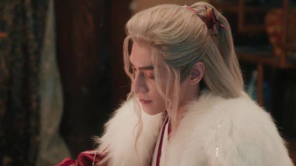 沈郎魂称唐俪辞不再惧怕阿谁,直言其缺能靠近内心之人