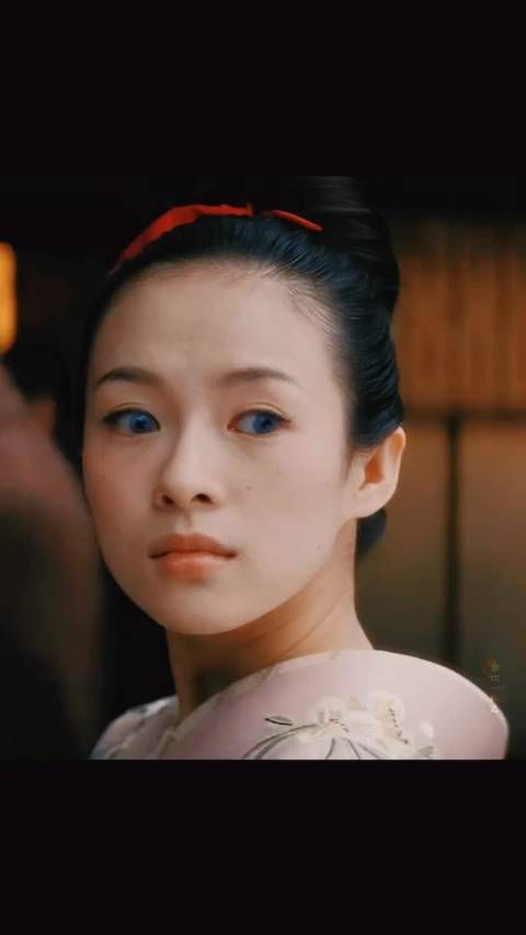 章子怡演绎千代荆钗布裙时期野草般韧劲获赞