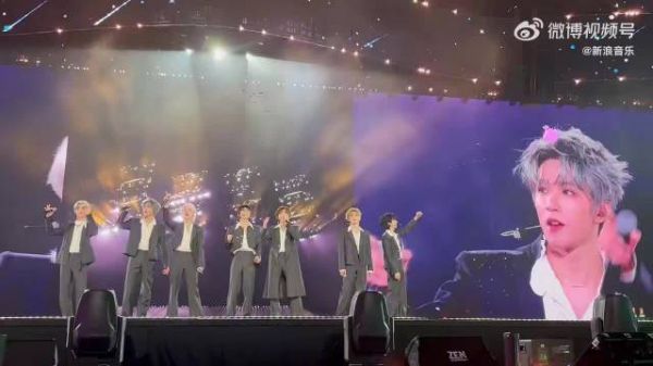 时代少年团好正的爱豆，好适合唱这种老派抒情歌