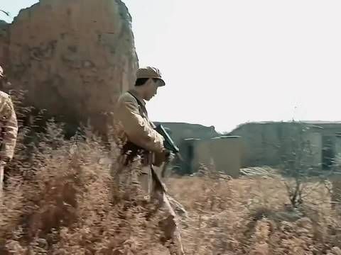 这段视频很有趣，看一遍笑一遍