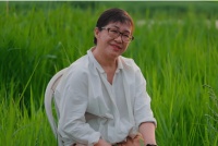 余秀华为绝经写诗 余秀华称近期开心事是绝经