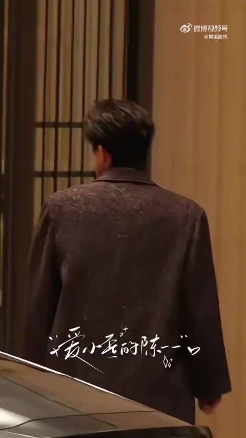 敖瑞鹏岑森穿大衣就是苏神!有这脸进入现偶,还怎么输简直是魅魔来的!