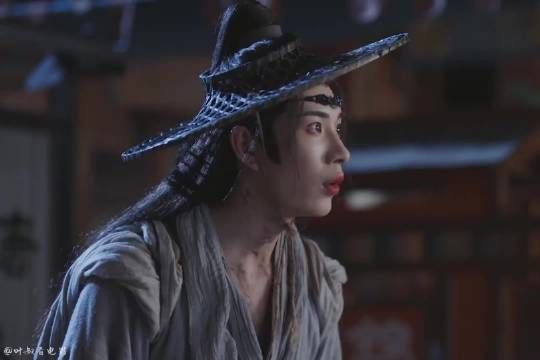 受伤专业户：谷仟夫！小情侣play的必备“活靶子” 哈妮克孜 黄俊捷 严子贤