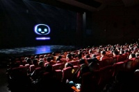 相声剧《越来越幸福》京城首演 AI解锁“幸福新姿势”