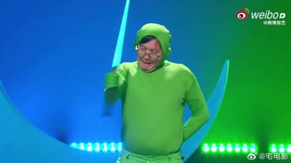 笑点密度超标!叶童被高铁趣事逗得3秒3笑,《笑有新生》太会了