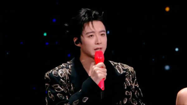 刘宇宁回应最想上热搜,直言刘宇宁你也有今天