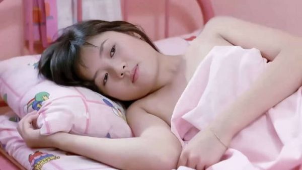 她好像说过我长这么好的身材不给人看可惜了!