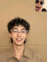 庾澄庆与儿子哈利关系生疏，未助其娱乐圈发展