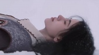 鞠婧祎雪中氛围感大片好绝，鞠婧祎和雪的适配度