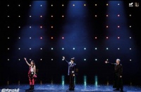 话剧《趁世界还年青》：吸引人的不只是王俊凯