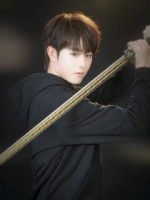 舞剑看起来很难，其实一点都不简单