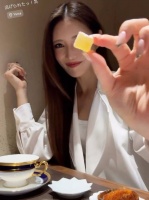 员工自拍失误引老板谈笑