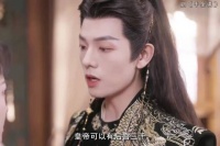 恋爱脑才是最长久的吧，从古代到民国再到现代不仅没好还越来越重了！