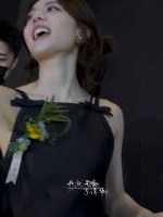 太近太近的美貌暴击了麦麦！