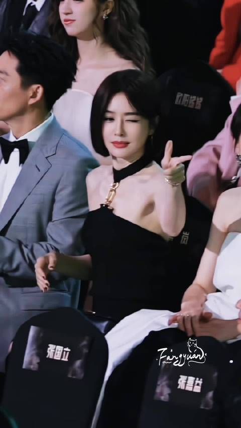 我 是你的最佳最渣最花最搭女主角秦岚