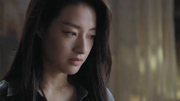 女富婆恋上残疾出租车司机引热议