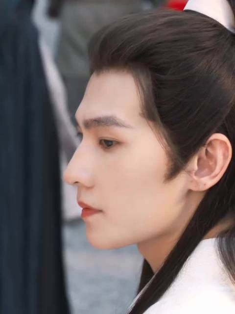 杨洋空降《不让江山》男主，陈哲远获补偿资源