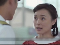 女人一直帮男人照顾他前妻的女儿，结果女人想要工作时，男人却不同意了