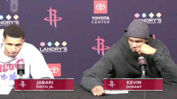 小贾赛后接受采访谈伊森进首发带来的影响