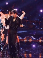 小凯湿身真的太帅了啊啊啊啊！完全男神来的！