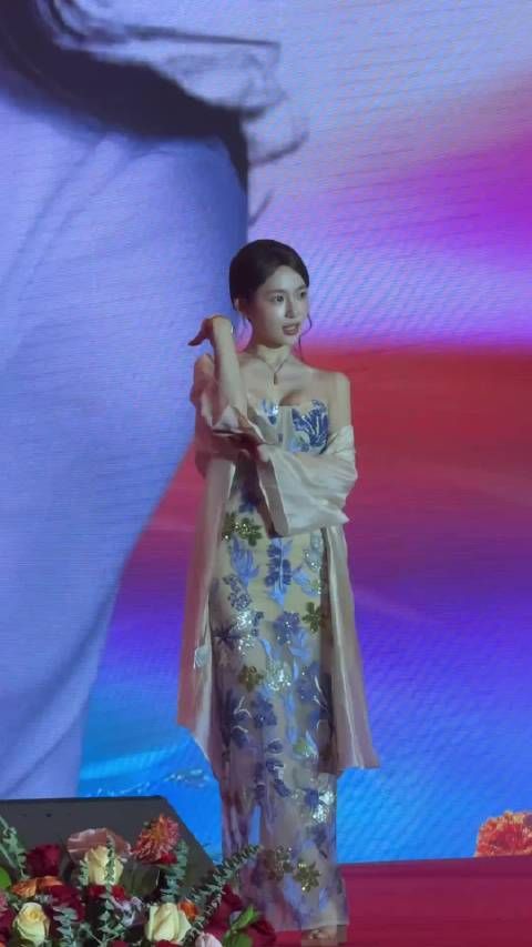 简直是人间绝色