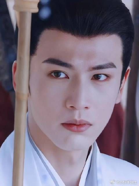 为什么后来者居上,因为后来者又争又抢