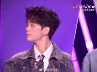 高旭被问脱鞋有没有182，果断认账，这波底气太足了！