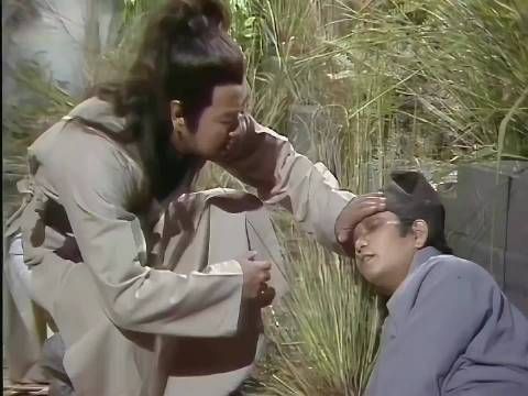 男人救了个瞎子居然传给他绝技!