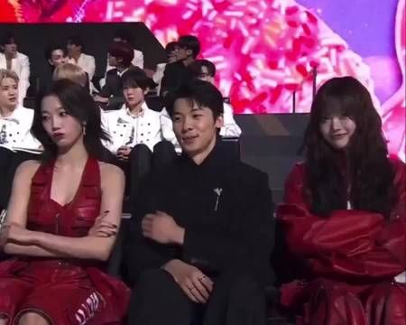 这个视频的退出键到底在哪里