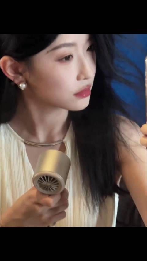 难过怎么能讲得清楚 失落又怎么能感同身受