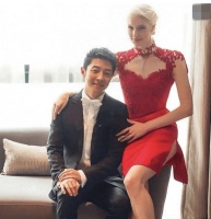 真相大白！撒贝宁李白婚姻亮红灯？女方长期定居加拿大，聚少离多成隐患