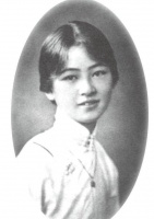 在中国近现代史中，林徽因和张爱玲她们两个谁更有才华？