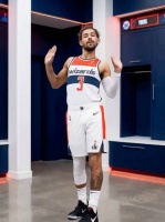 美媒调侃，加盟奇才的特雷杨有多开心